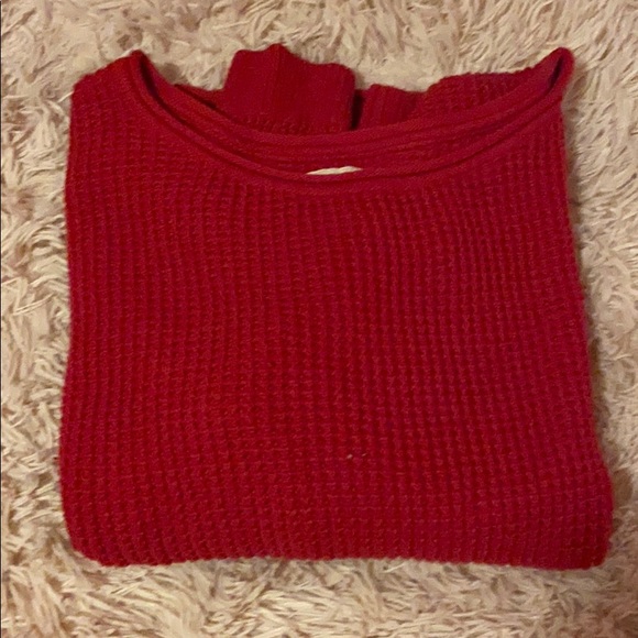 Hollister sweater - Picture 4 of 4